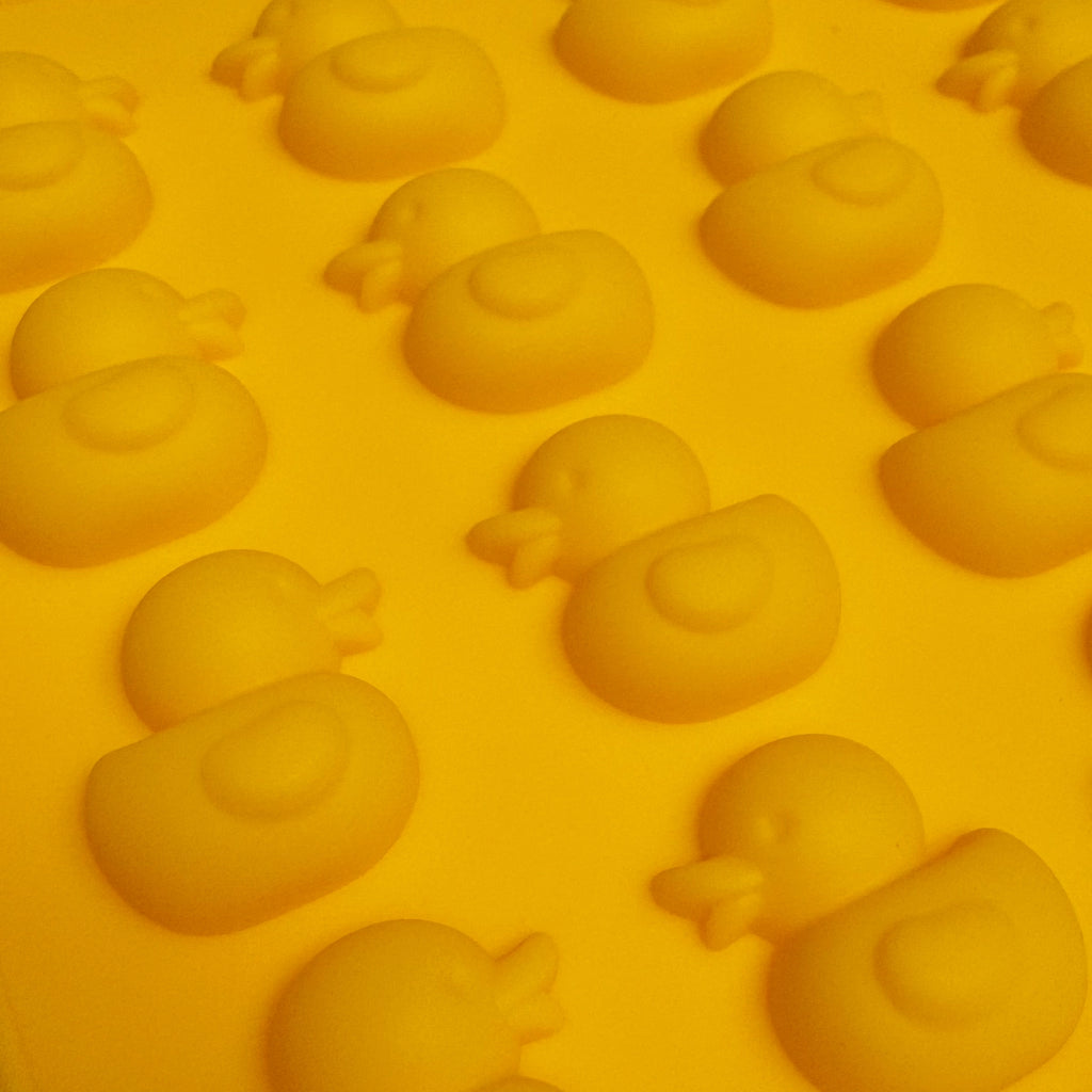 Molde Silicón - 16 patitos - 3 x 3 cm c/u